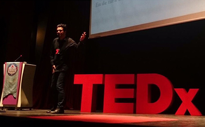 Rauf Hocamız TEDx TepebağED' te